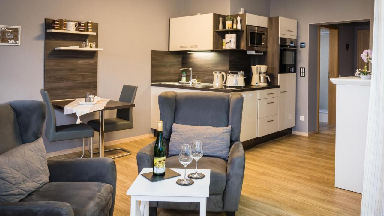 Klaus U. Baerbel Apartment Krov